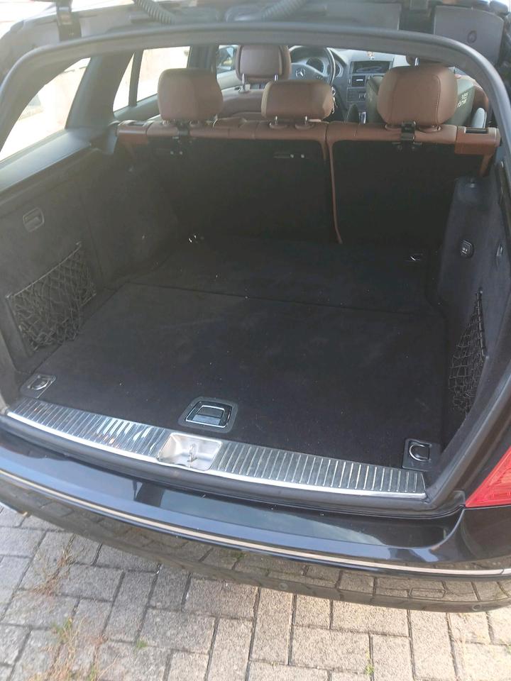 Mercedes Benz C 220 2009 — photo 13