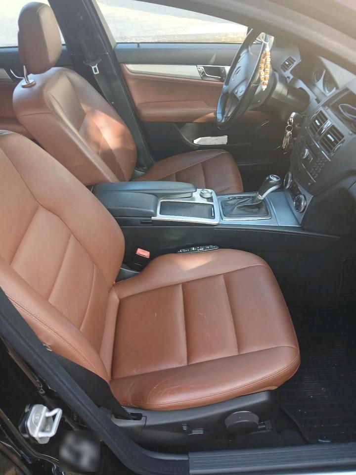 Mercedes Benz C 220 2009 — photo 6