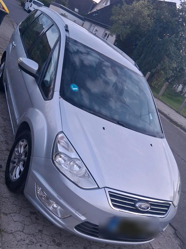 Ford S-Max 2010 — двигун