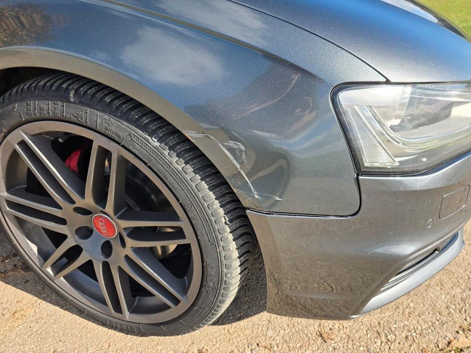 Audi A4 2012 — photo 13