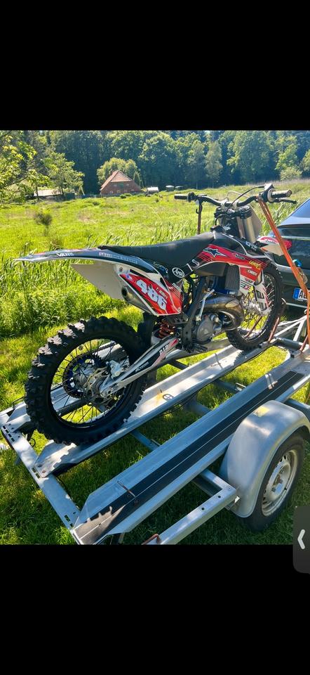 KTM SX 125, Baujahr – 2-Takt Motocross – 2.500 € VB 2012 — вигляд ззаду