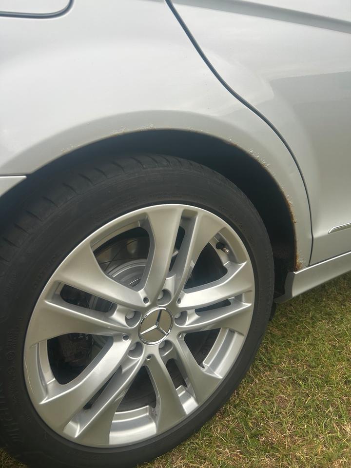 Mercedes Benz C 220 2008 — photo 13