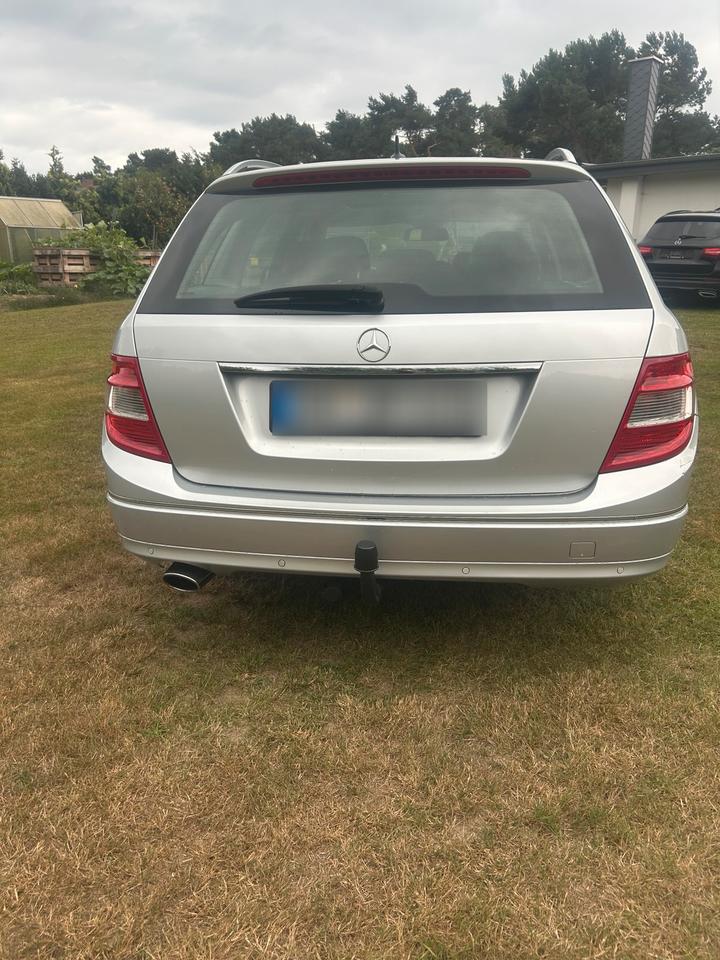 Mercedes Benz C 220 2008 — photo 9