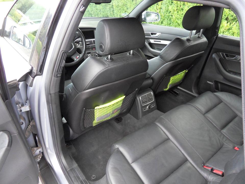 Audi A6 2005 — interior