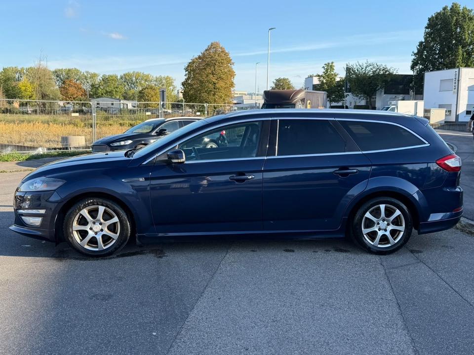 Ford Mondeo 2012 — двигун