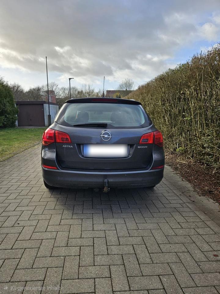 Opel Astra 2012 — photo 6