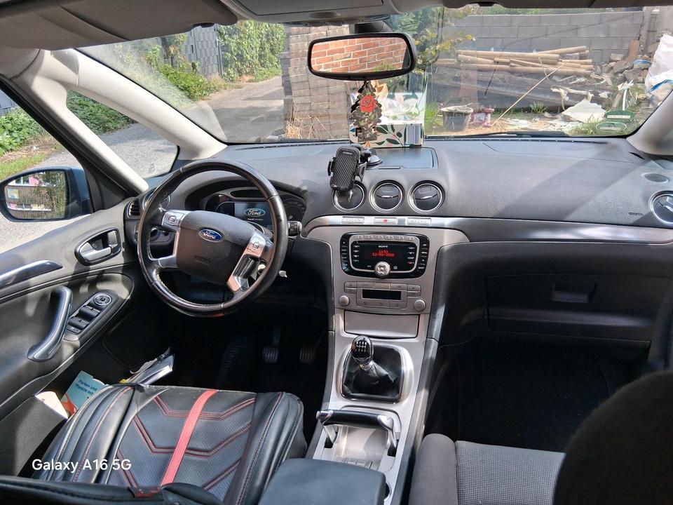 Ford S-Max 2008 — photo 10