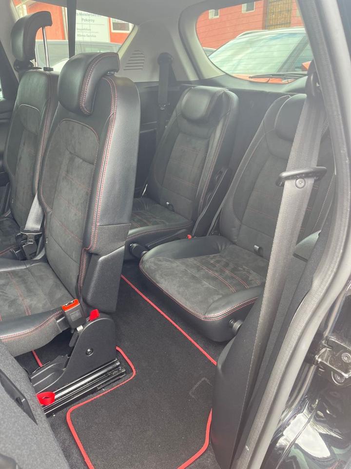 Ford S-Max 2011 — photo 10