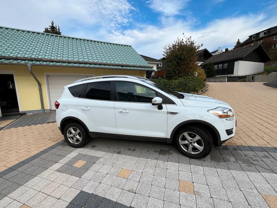 Ford Kuga, 2012