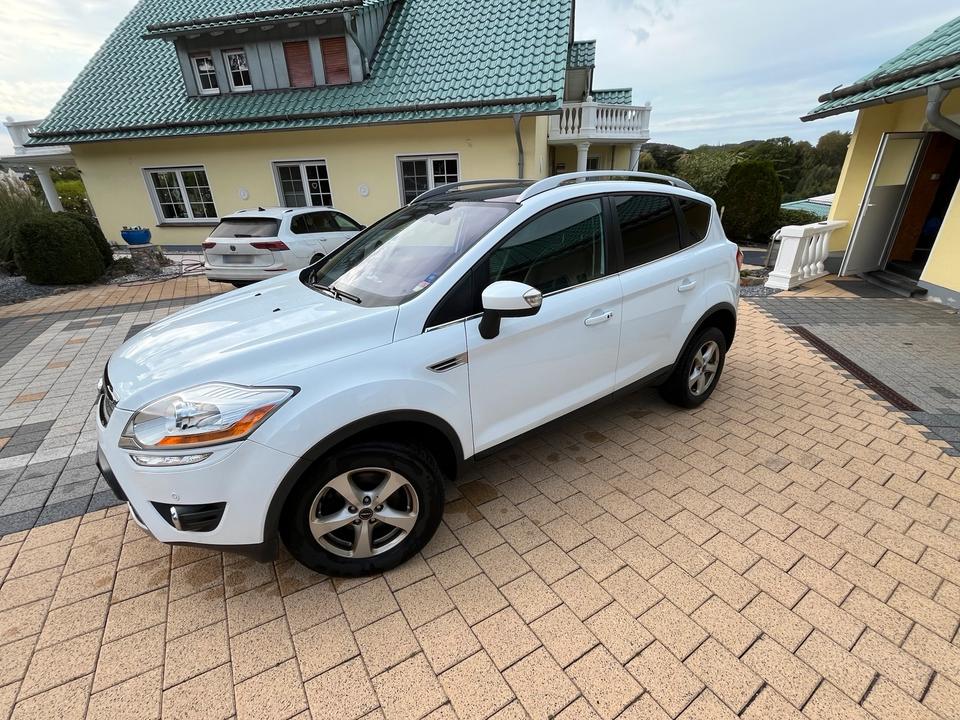 Ford Kuga 2012 — photo 5