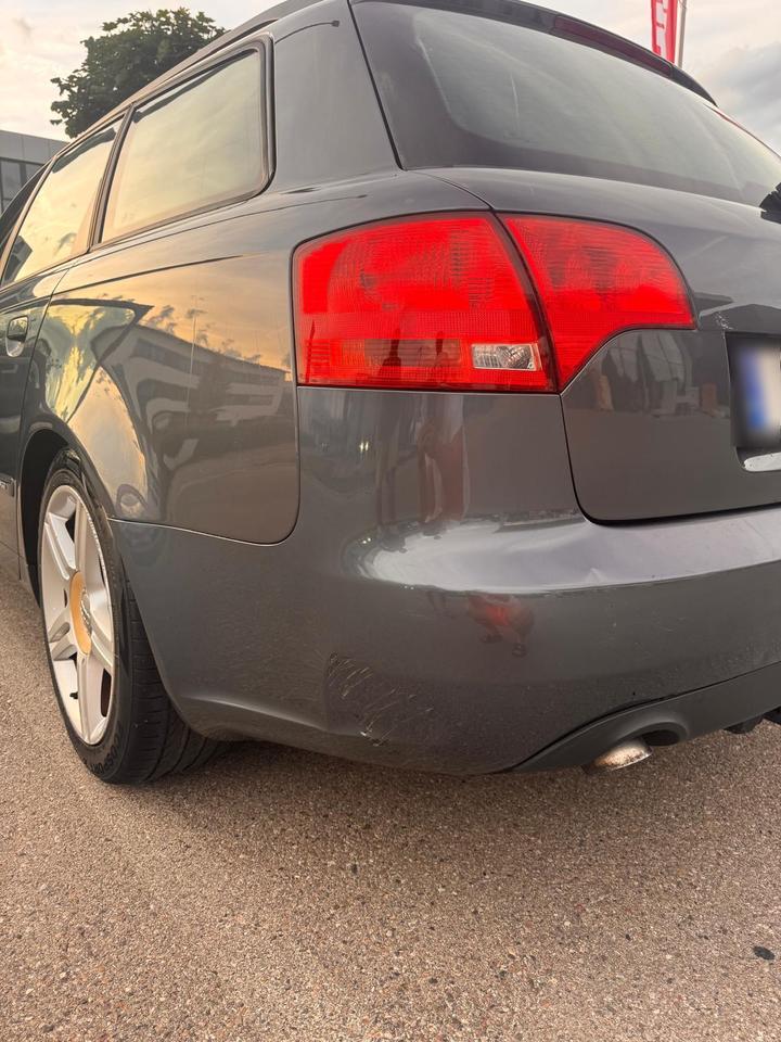 Audi A4 2005 — photo 9