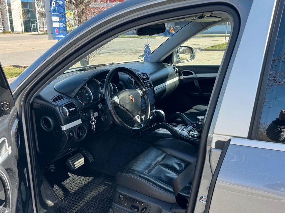 Porsche Cayenne 2005 — photo 5