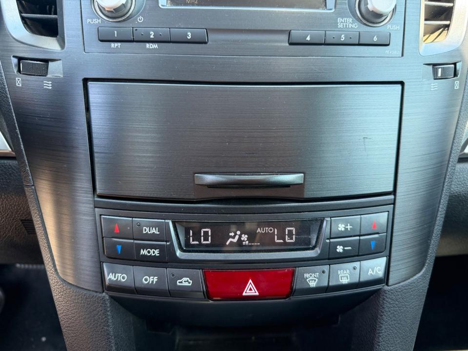 Subaru Outback 2013 — photo 13