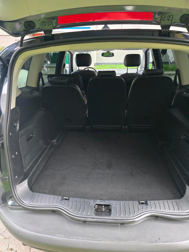 Ford C-Max 2008 — photo 8