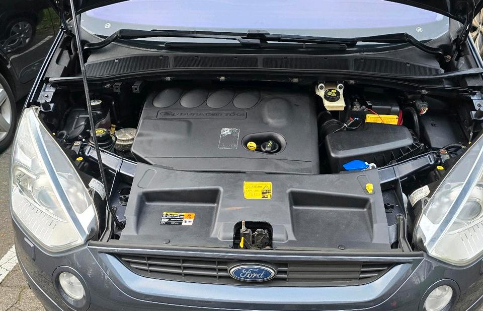Ford C-Max 2008 — photo 9