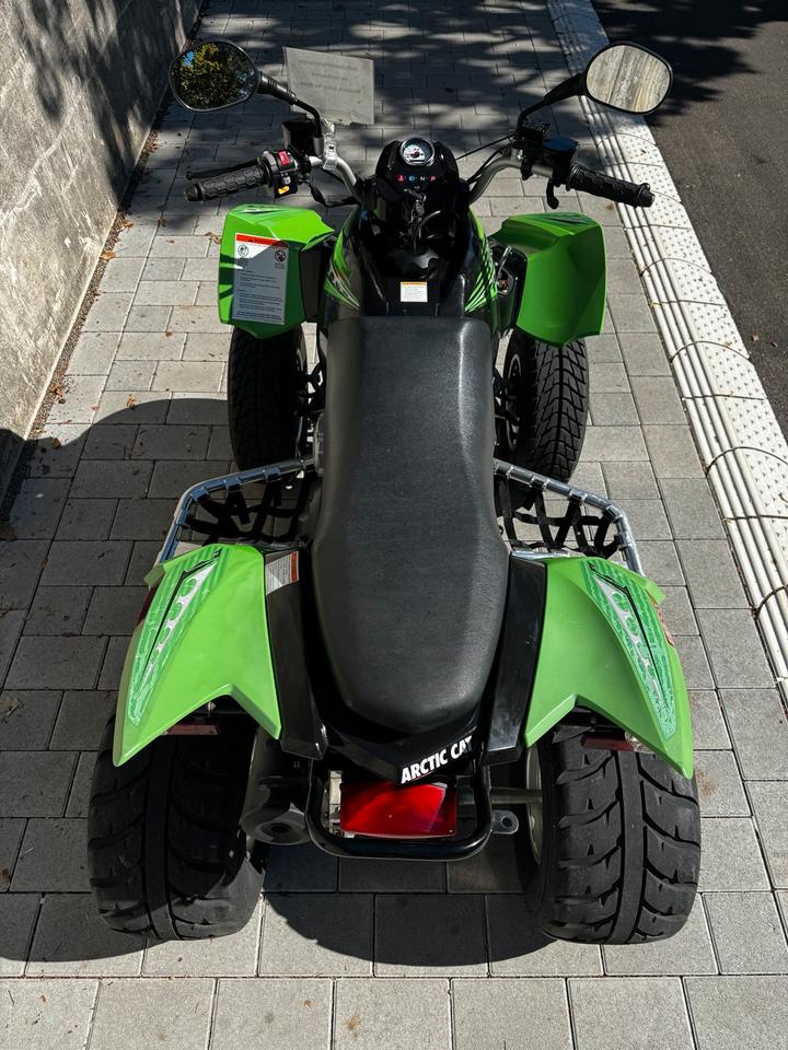  Arctic Cat DVX 250 Quad | nur 3.069 km | Straßenzulassung 2006 — engine 249 ccm