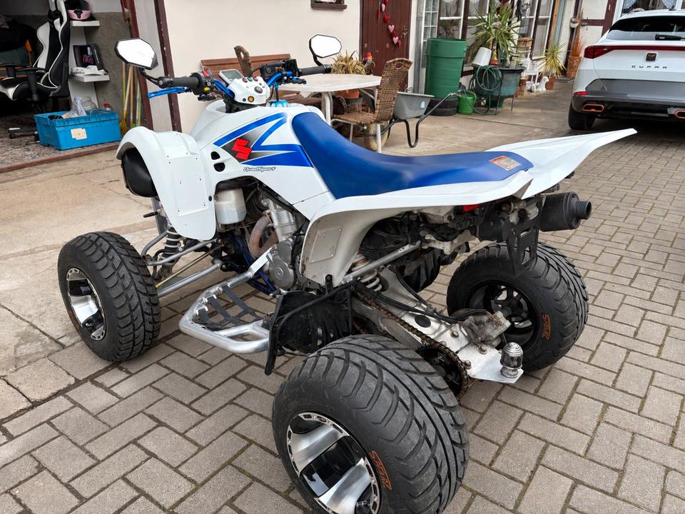 Suzuki LTZ 400 LoF | 5.300 km | Straßenräder + Geländeradsatz 2006 — вигляд ззаду