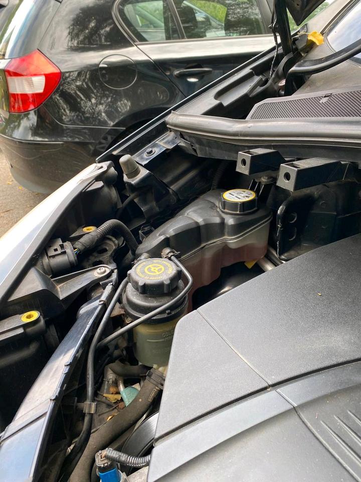 Ford S-Max 2009 — photo 12