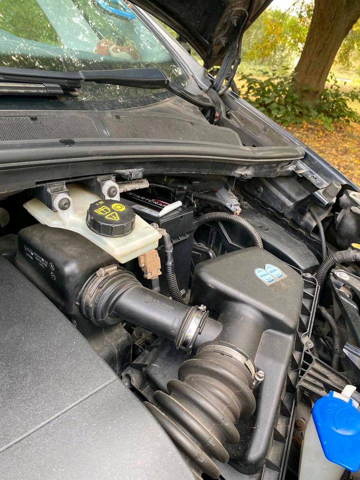 Ford S-Max 2009 — photo 13