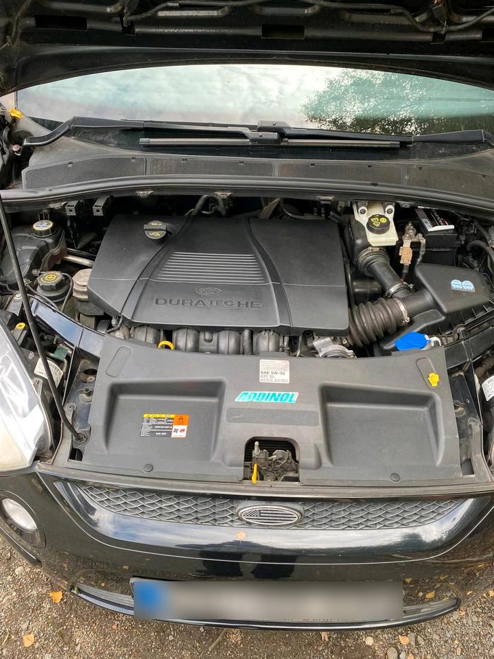 Ford S-Max 2009 — photo 16