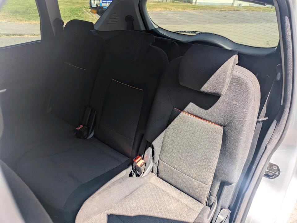 Ford S-Max 2007 — photo 12