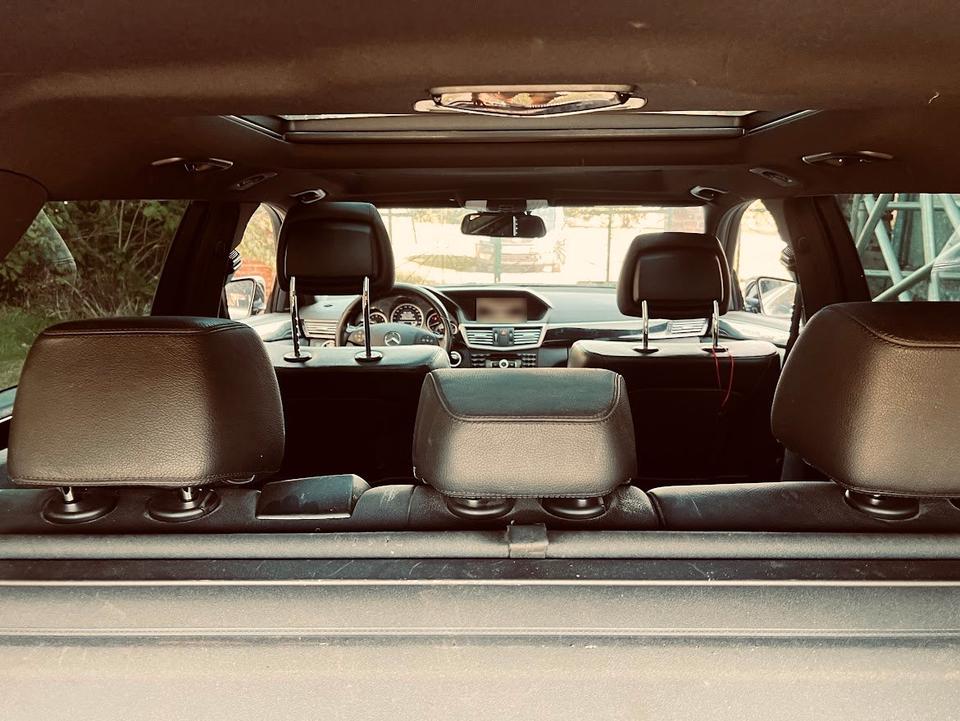 Mercedes Benz E 350 2010 — photo 16