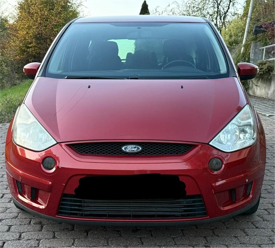 Ford S-Max 2008 — rear view