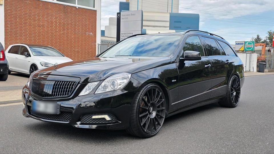 Mercedes Benz E 350 2010 — vehicle for AFU Ukraine
