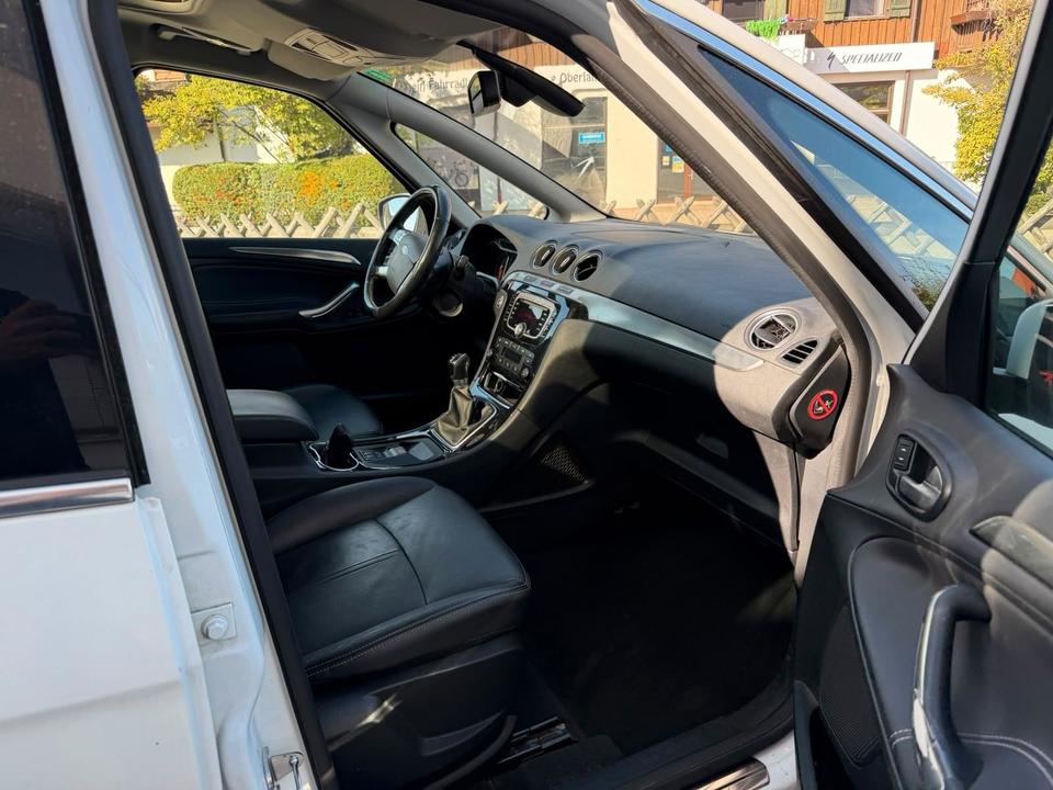 Ford S-Max 2013 — photo 7