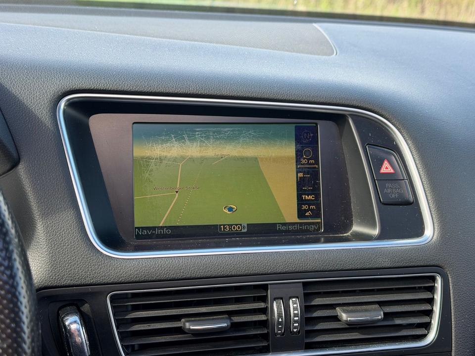 Audi Q5 2010 — photo 25
