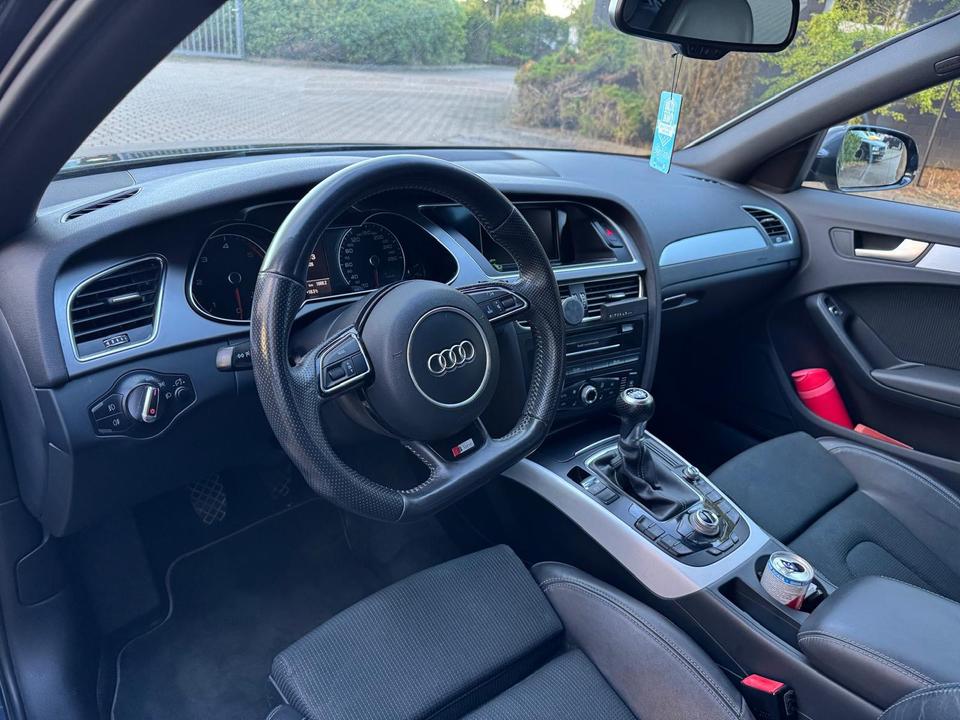 Audi A4 2013 — interior