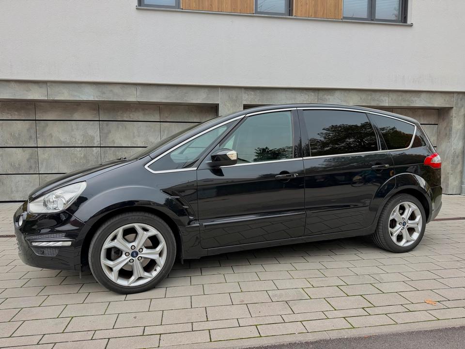 Ford S-Max 2012 — салон