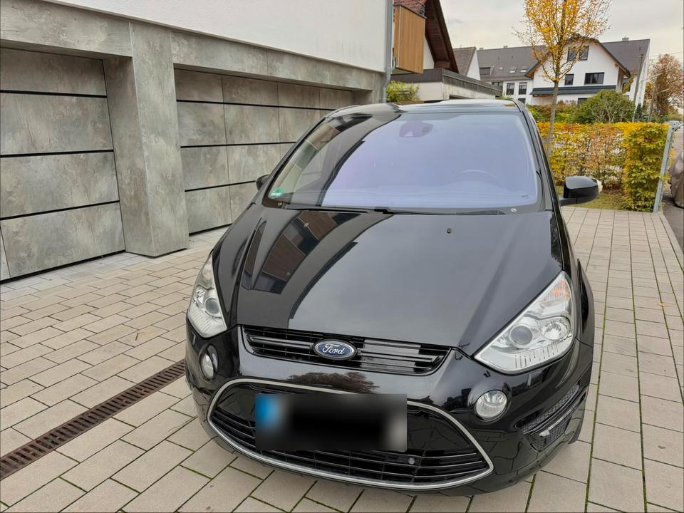 Ford S-Max 2012 — двигун