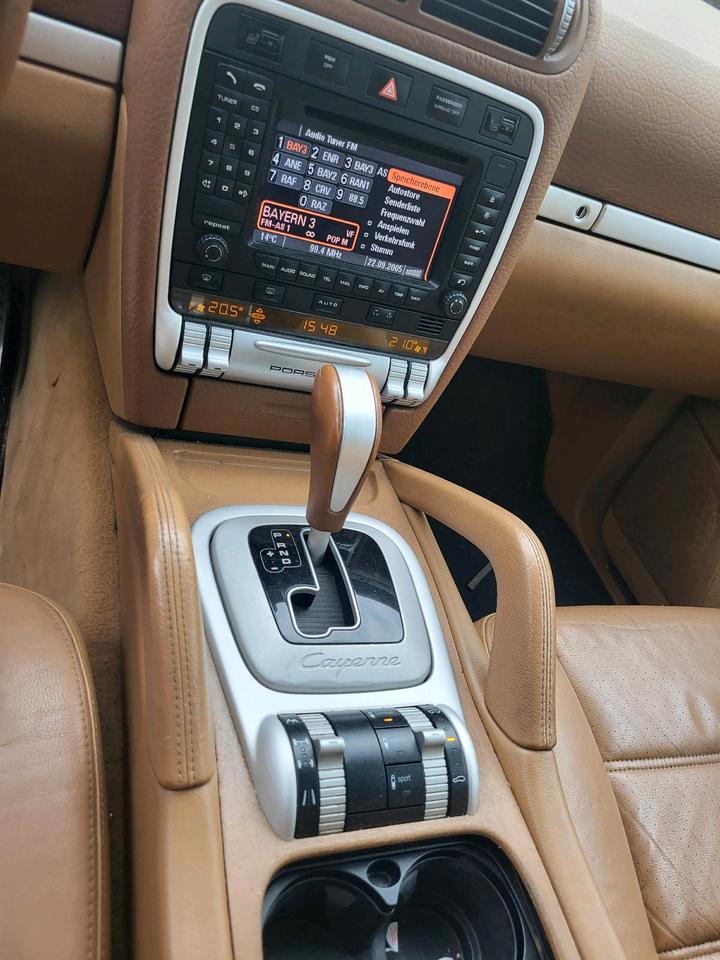 Porsche Cayenne 2004 — photo 10