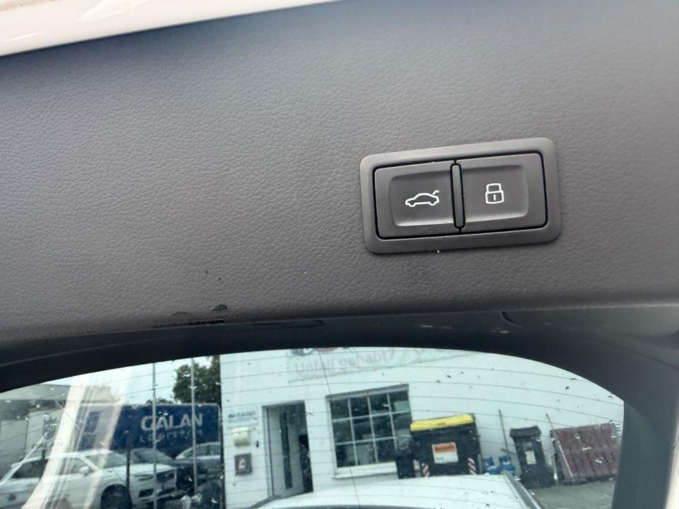 Audi A6 2015 — photo 19