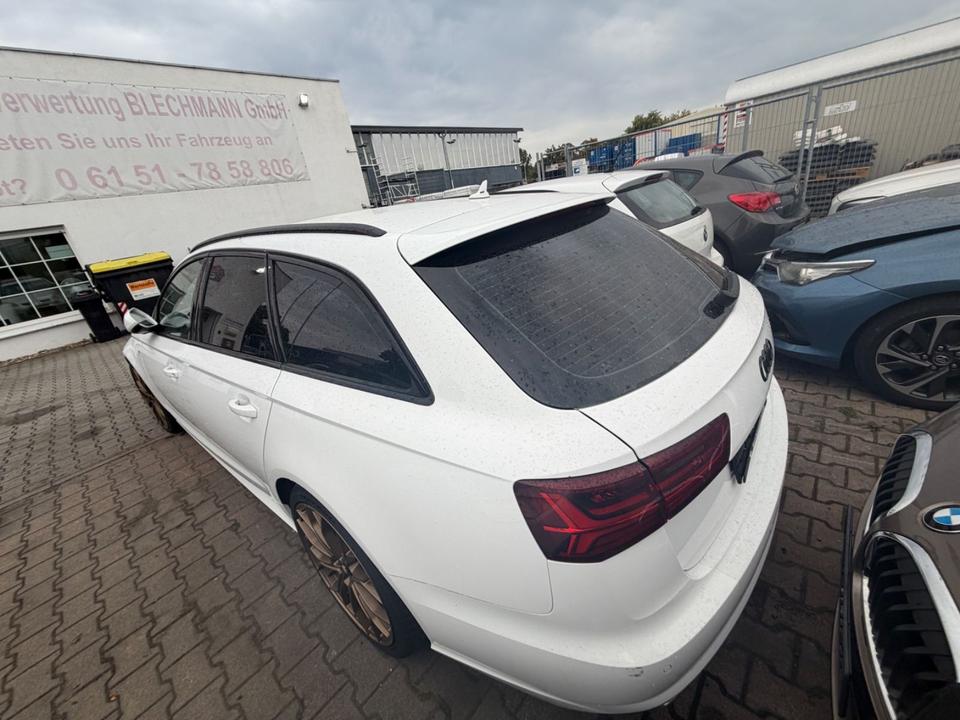 Audi A6 2015 — engine