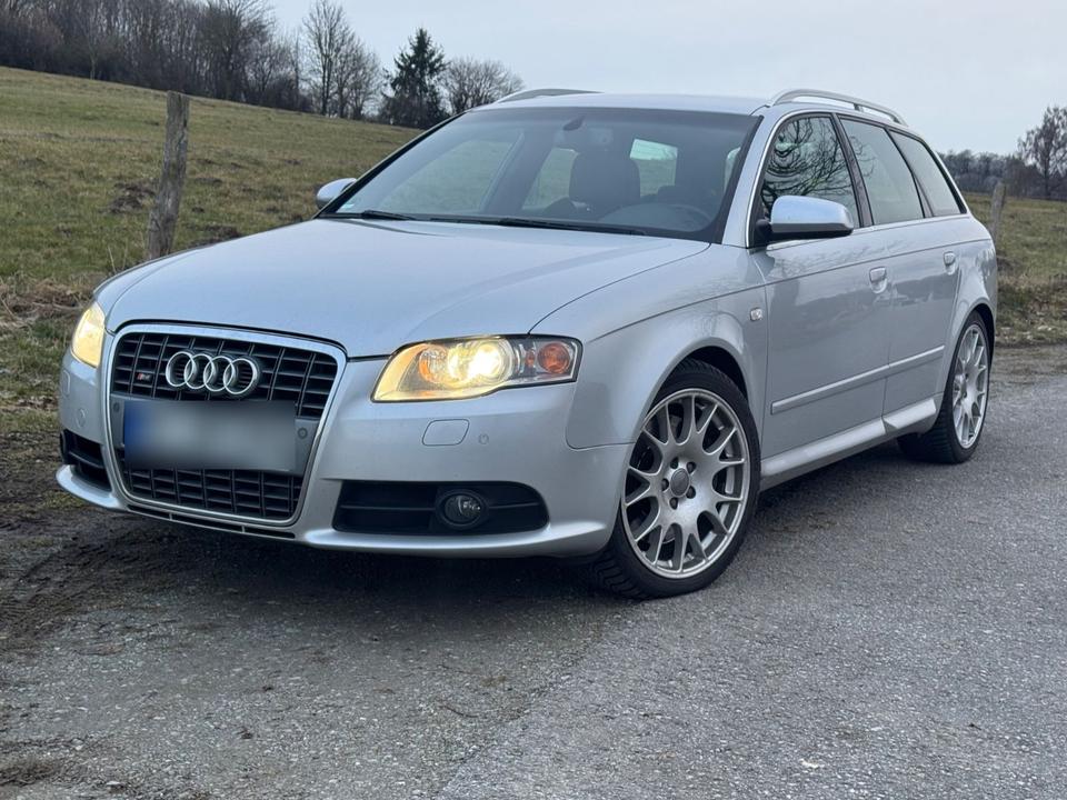 Audi S4 2005 — interior