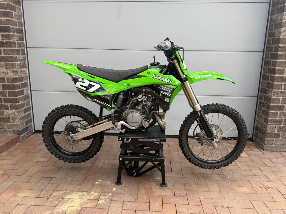 Kawasaki Gelöscht • Kawasaki KX 85 Motocross 2014 — rear view