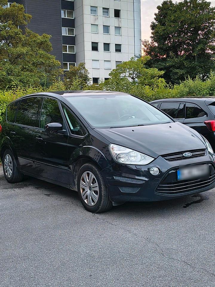 Ford S-Max 2012 — photo 14