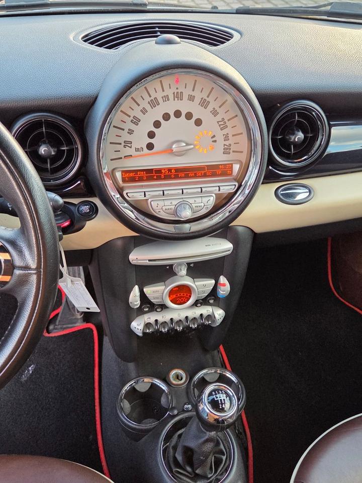 Mini Cooper S Clubman 2008 — photo 17