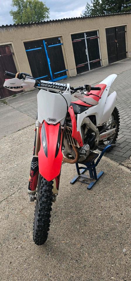 Honda crf 450 r 38 beetriebstunden 2013 — вигляд ззаду