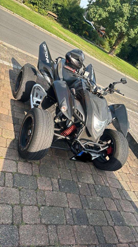 Weitere Motorräder Quad Her Chee (RC) 320 Wer heute kommt zahlt 1700€ 2011 — interior