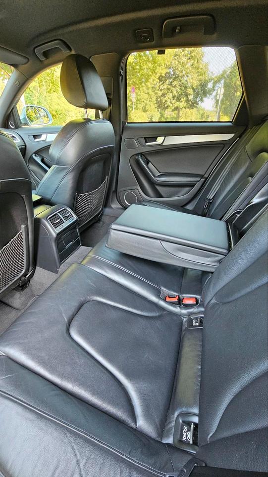 Audi A4 2008 — photo 13