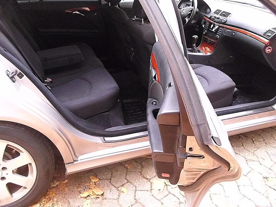 Mercedes Benz E 220 2007 — photo 7