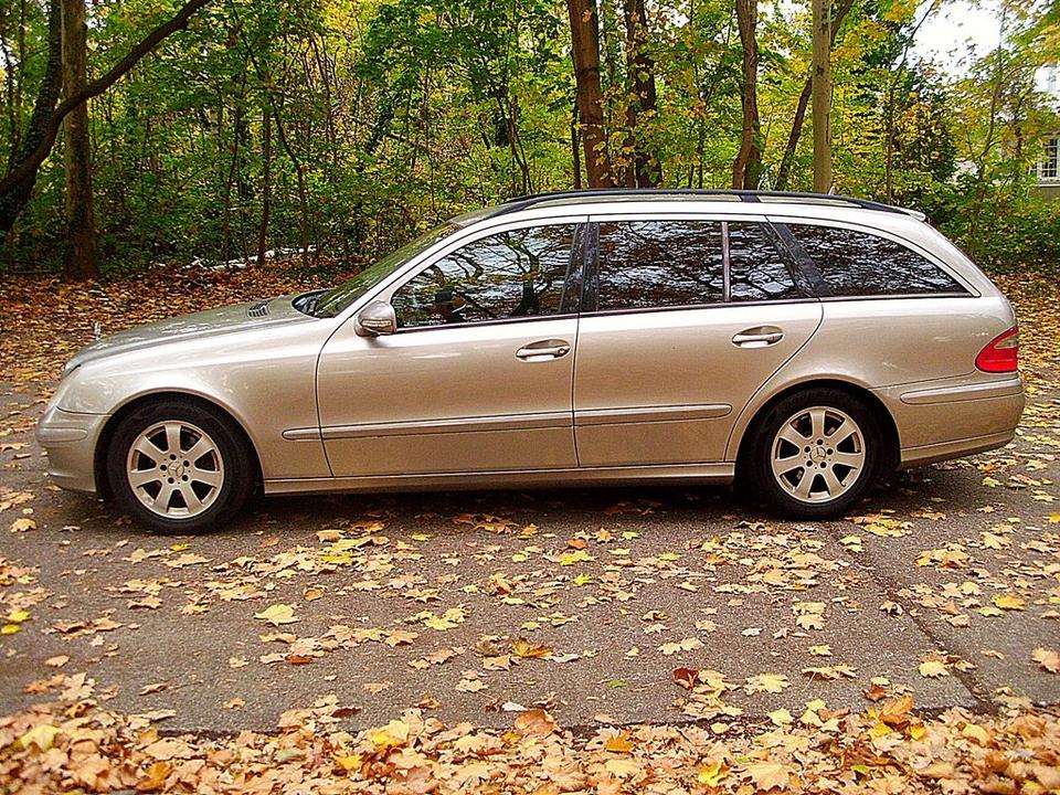 Mercedes Benz E 220 2007 — photo 9