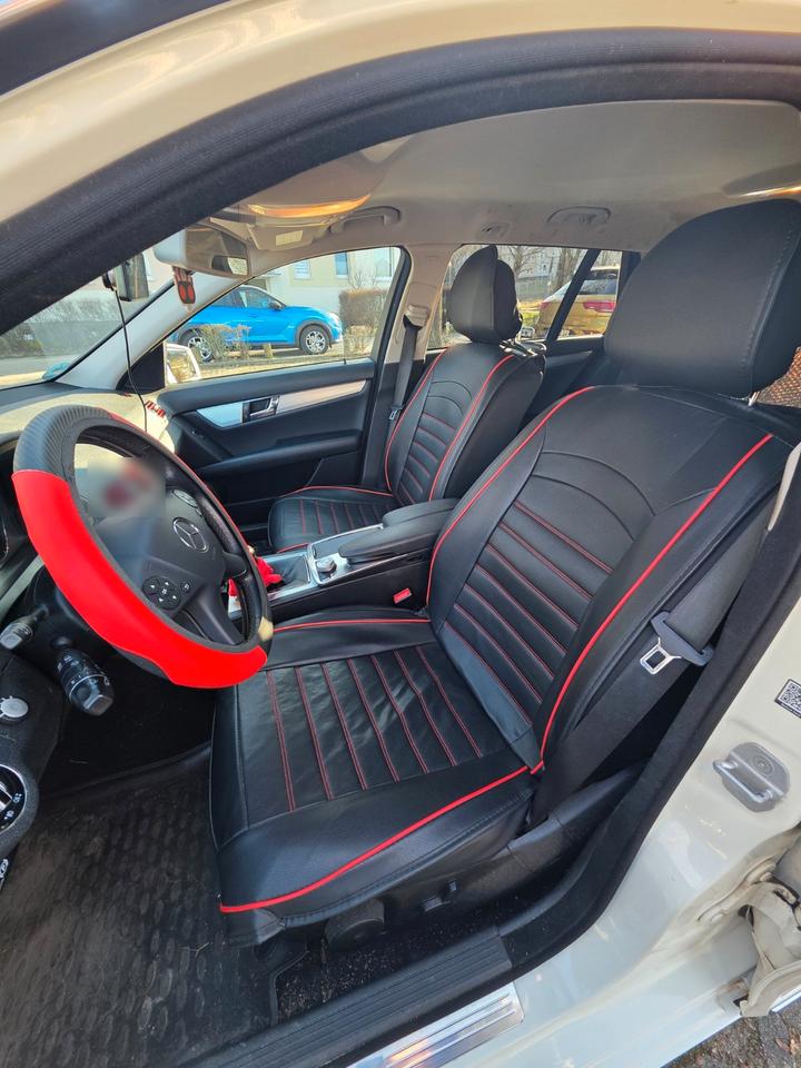 Mercedes Benz C 180 2010 — photo 8