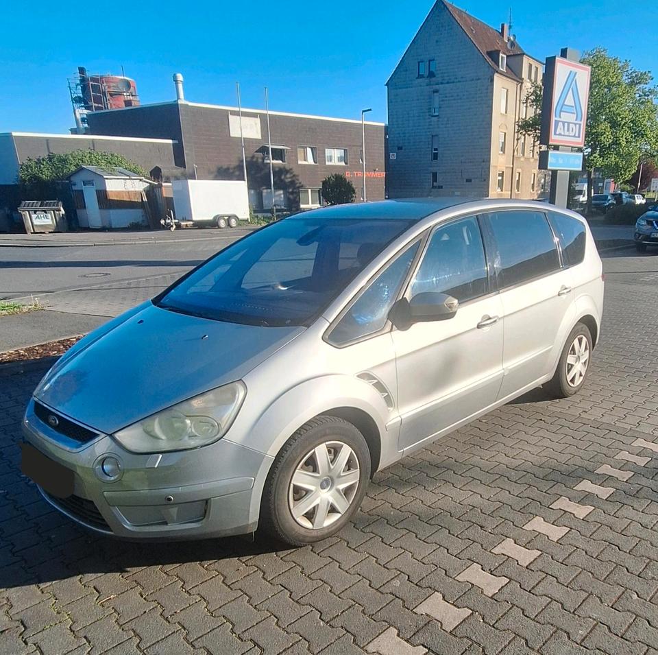 Ford S-Max 2009 — interior