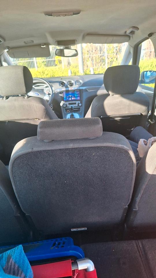 Ford S-Max 2009 — photo 8