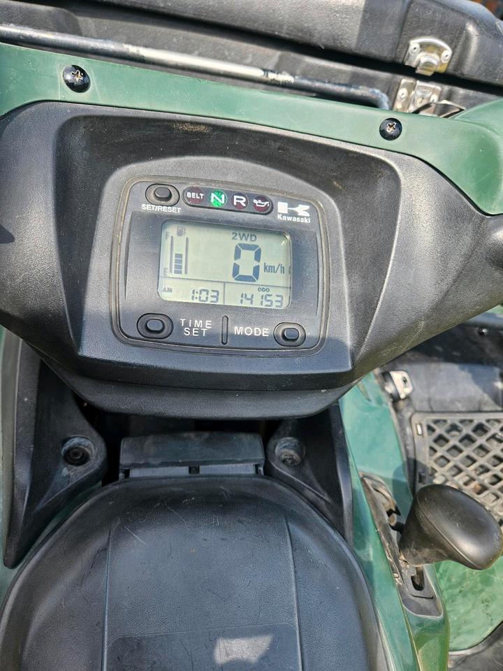 Kawasaki Gelöscht • Hallo Verkauf mein 750ccm quad von kawasaki mit lof u tüv 2006 — photo 7