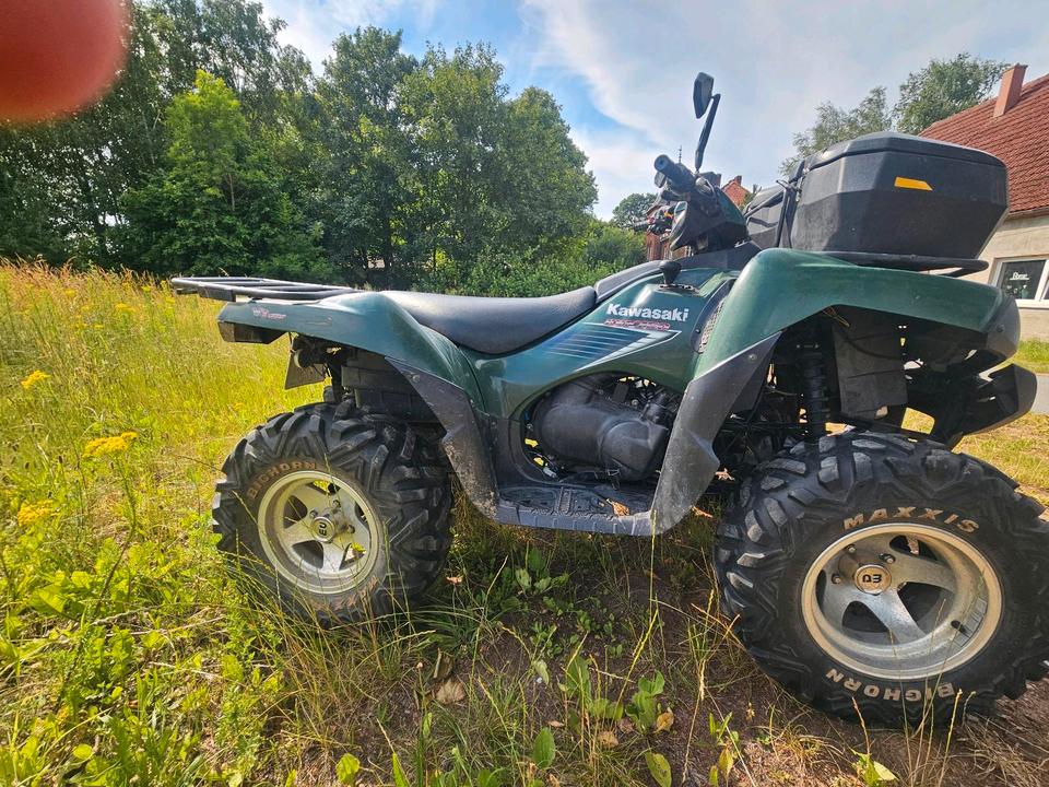 Kawasaki Gelöscht • Hallo Verkauf mein 750ccm quad von kawasaki mit lof u tüv 2006 — photo 9
